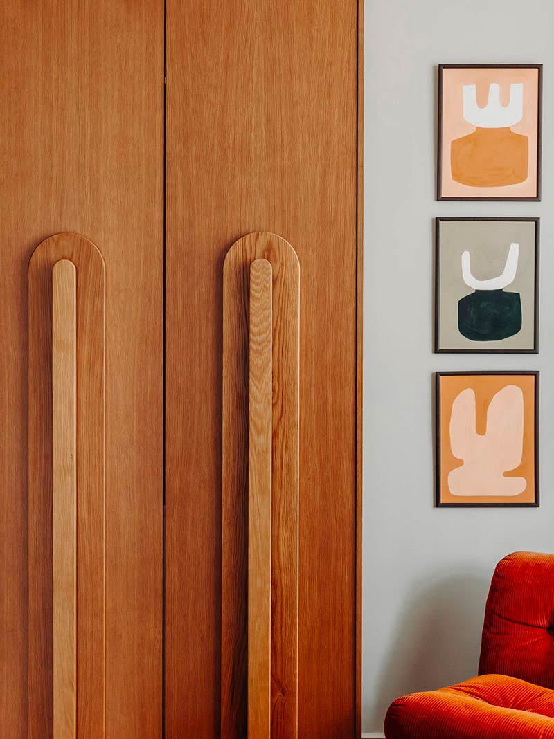 Pauline Borgia Handles