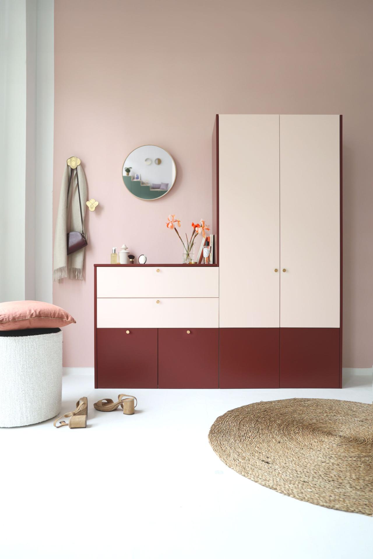 A bedroom sideboard in Tuile and Rose calcaire