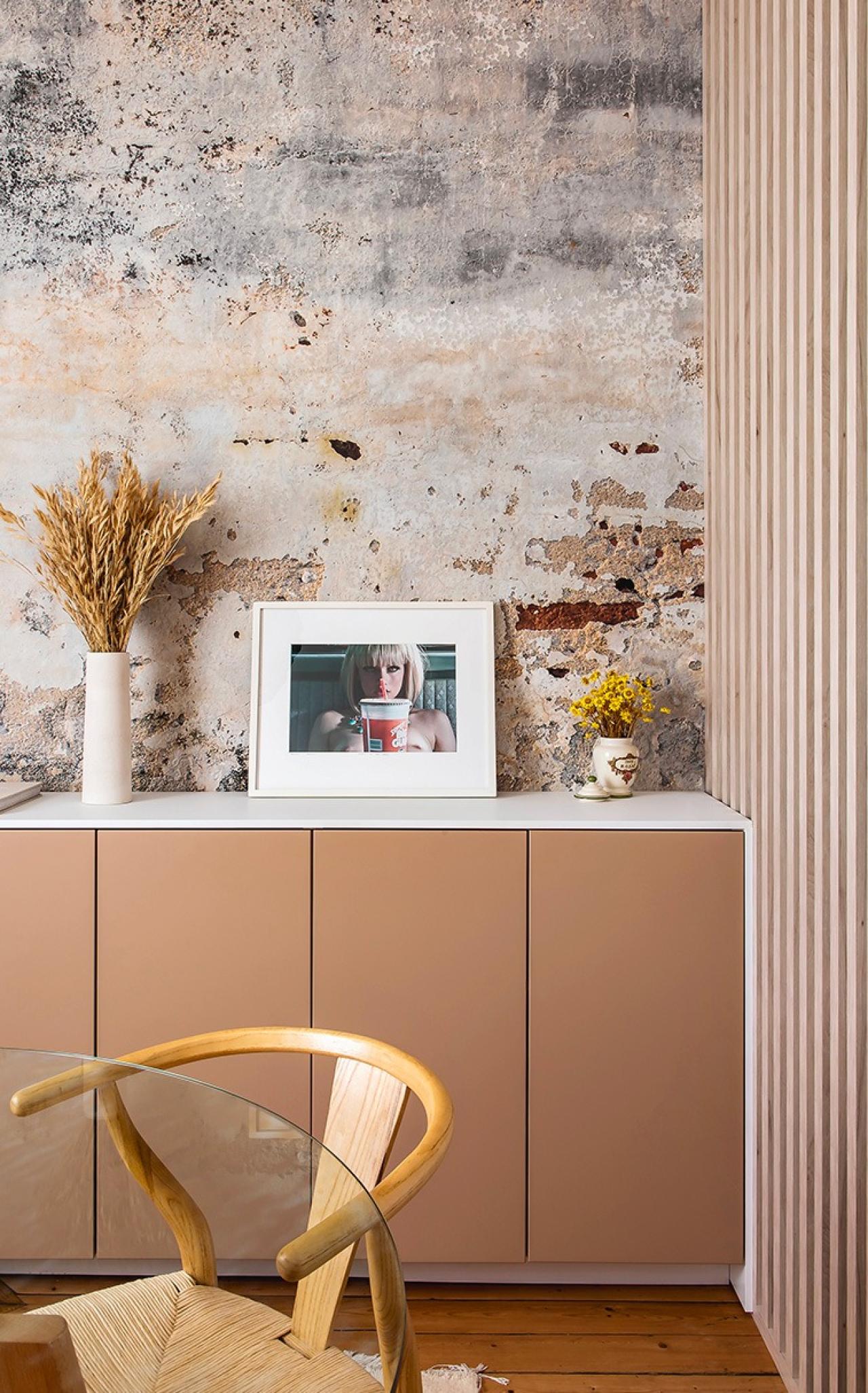Lucie Socrate's Beige 03 - Moka matte lacquered sideboard