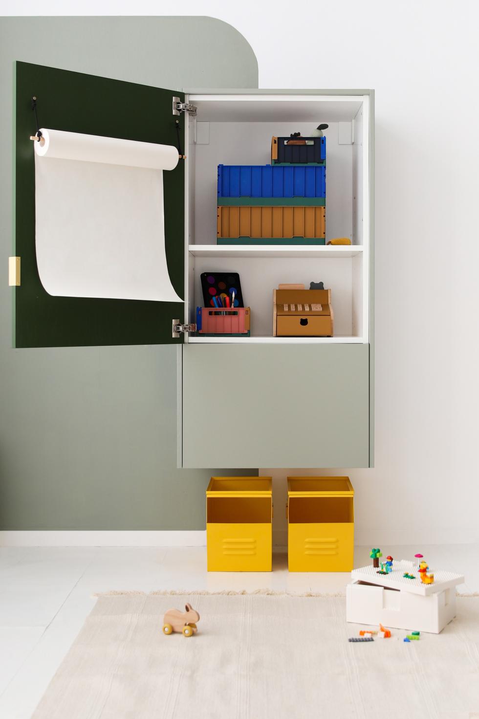 Une armoire bicolore pour les kids