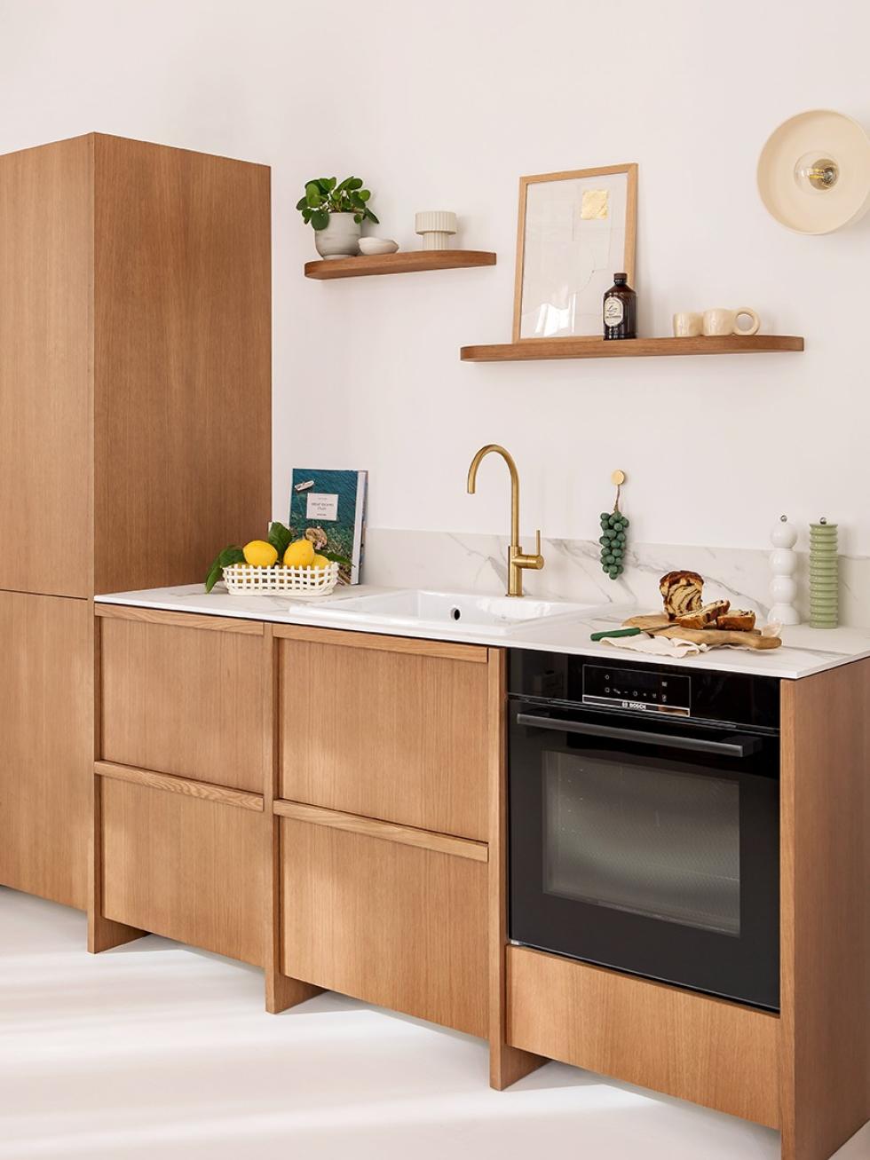 honey oak kitchen