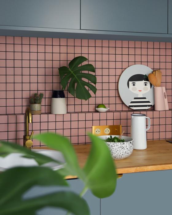 tiled splashback