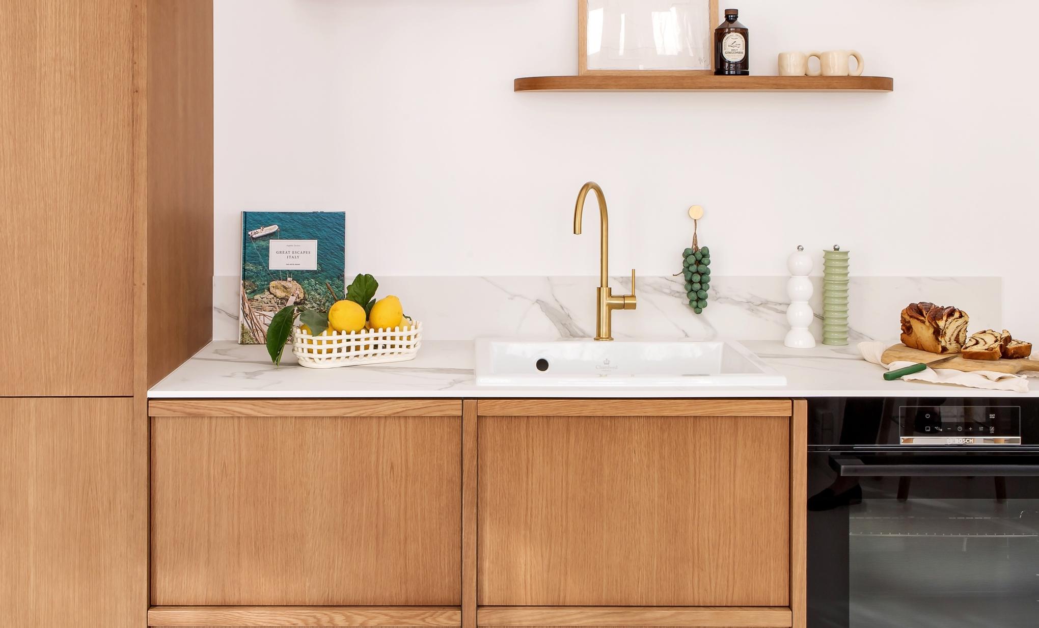 honey oak kitchen