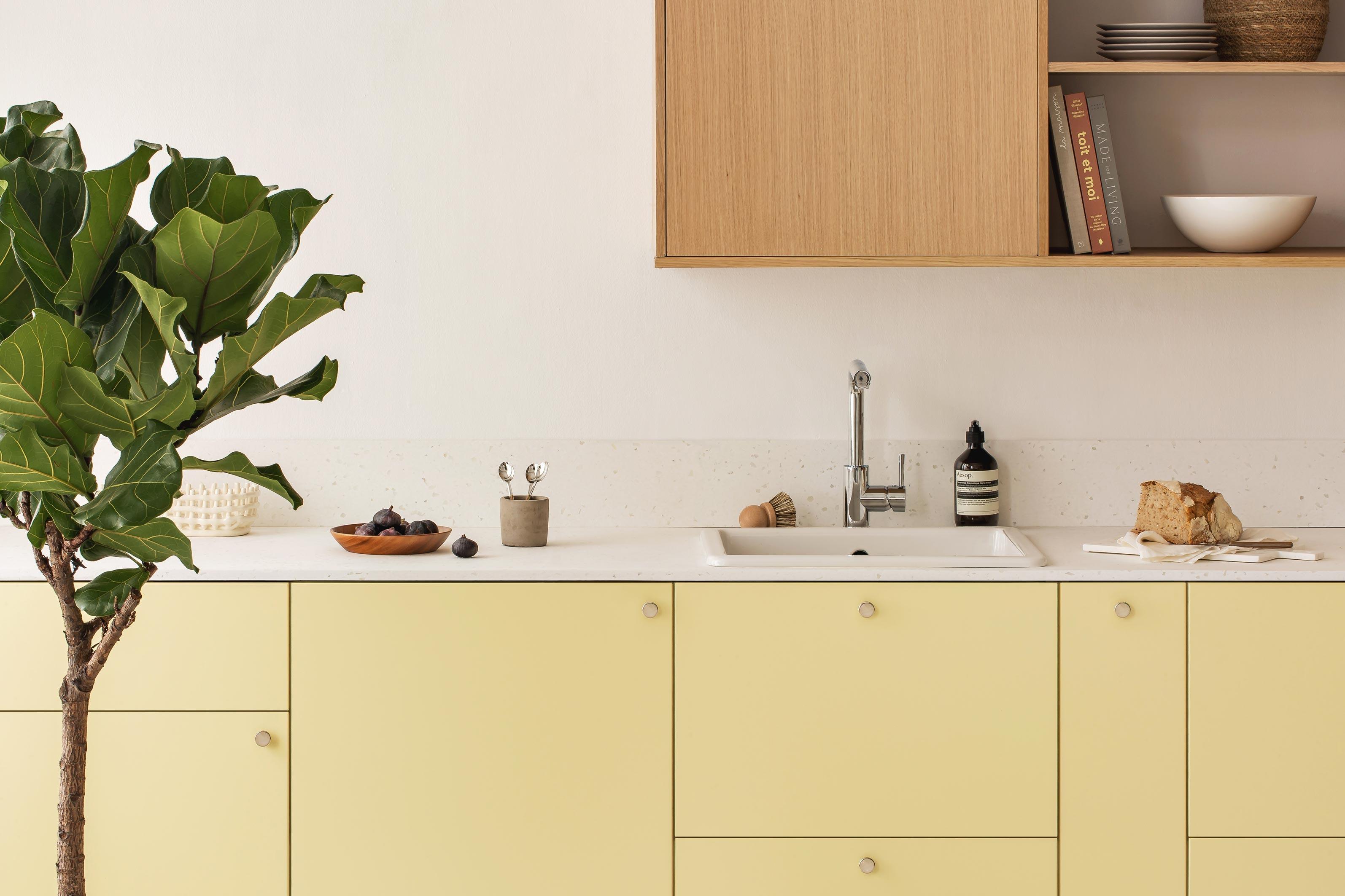 Cinq idées pour adopter les couleurs vives dans son intérieur | Plum Living