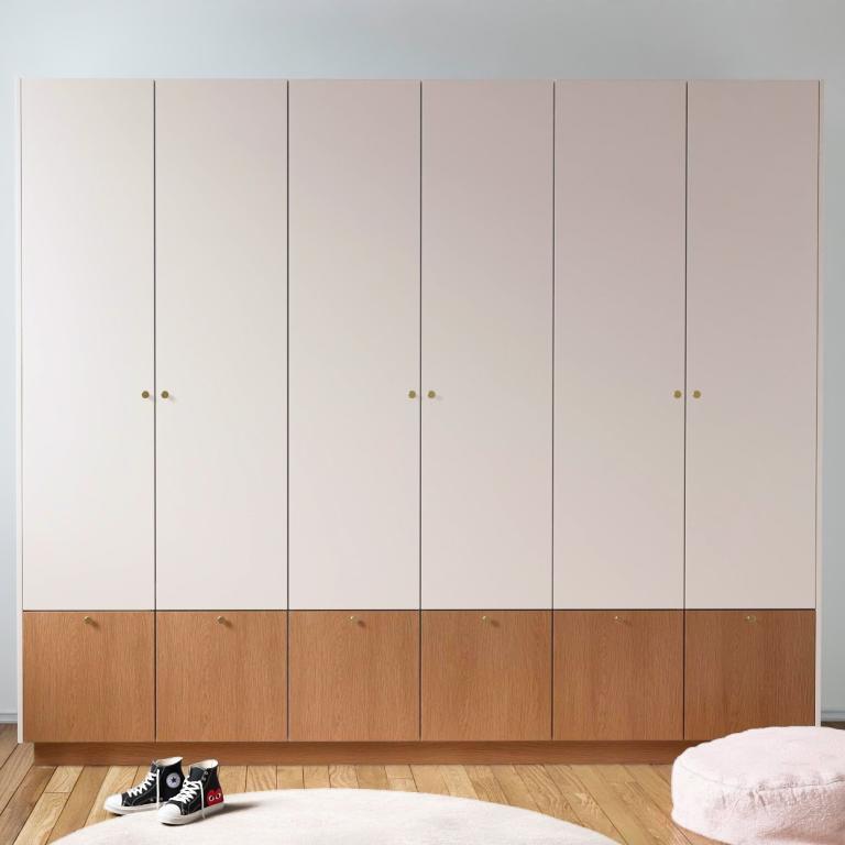 6-door wardrobe with drawers.