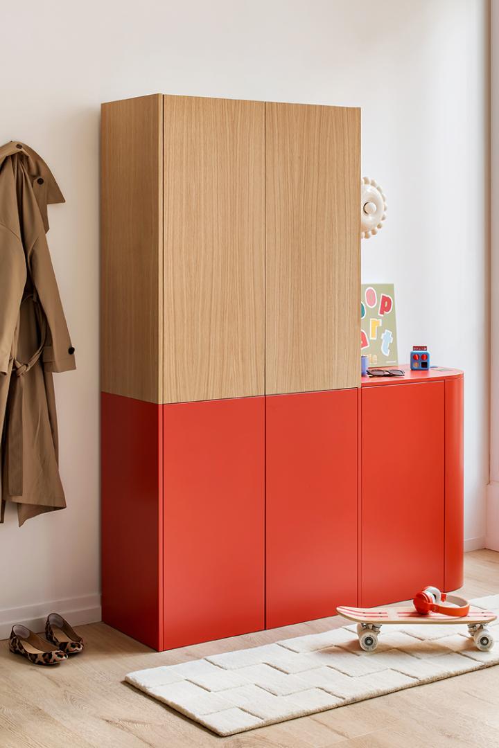 Painted oak sample