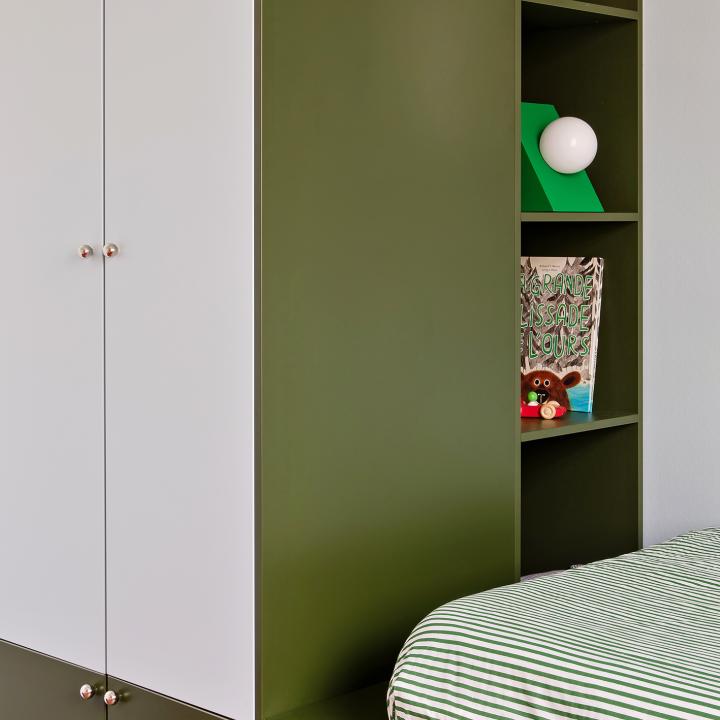 Tür 25x195cm - rechte Scharniere