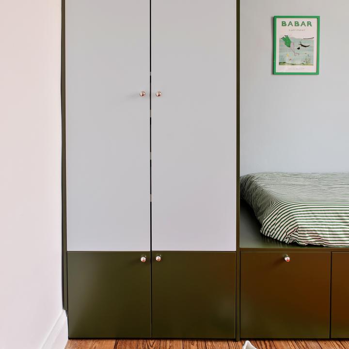 Tür 25x195cm - rechte Scharniere