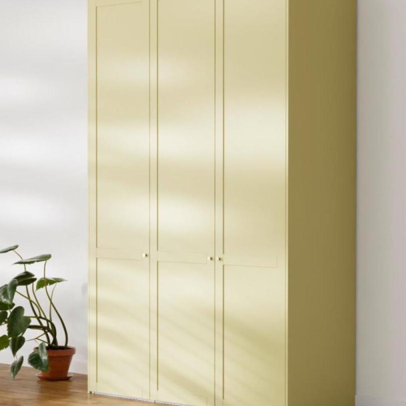 Painted oak sample