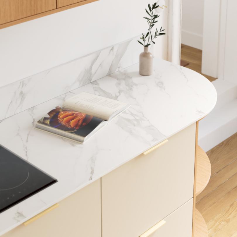 Marbre Calacatta Curved