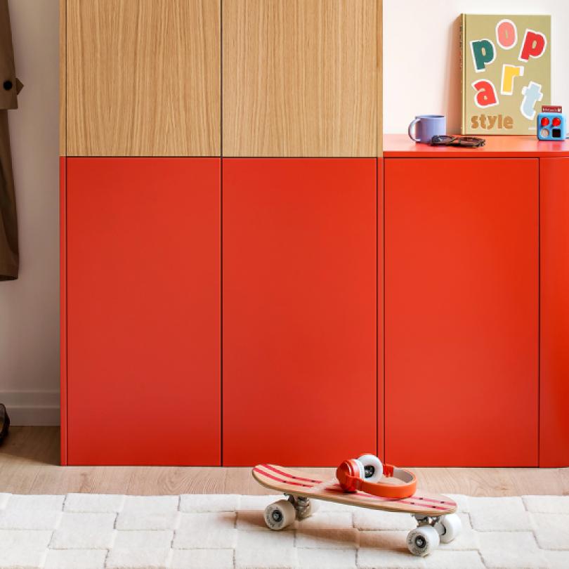 Painted oak sample