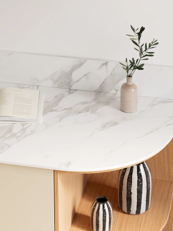 Curved compact worktops